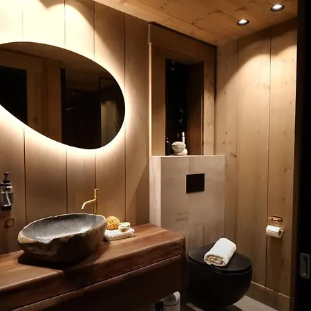 Apartment Four-bedroom Penthouse Ama In The Heart Of *