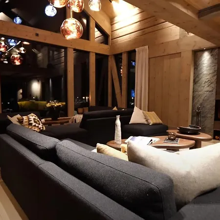 Apartment Four-bedroom Penthouse Ama In The Heart Of *